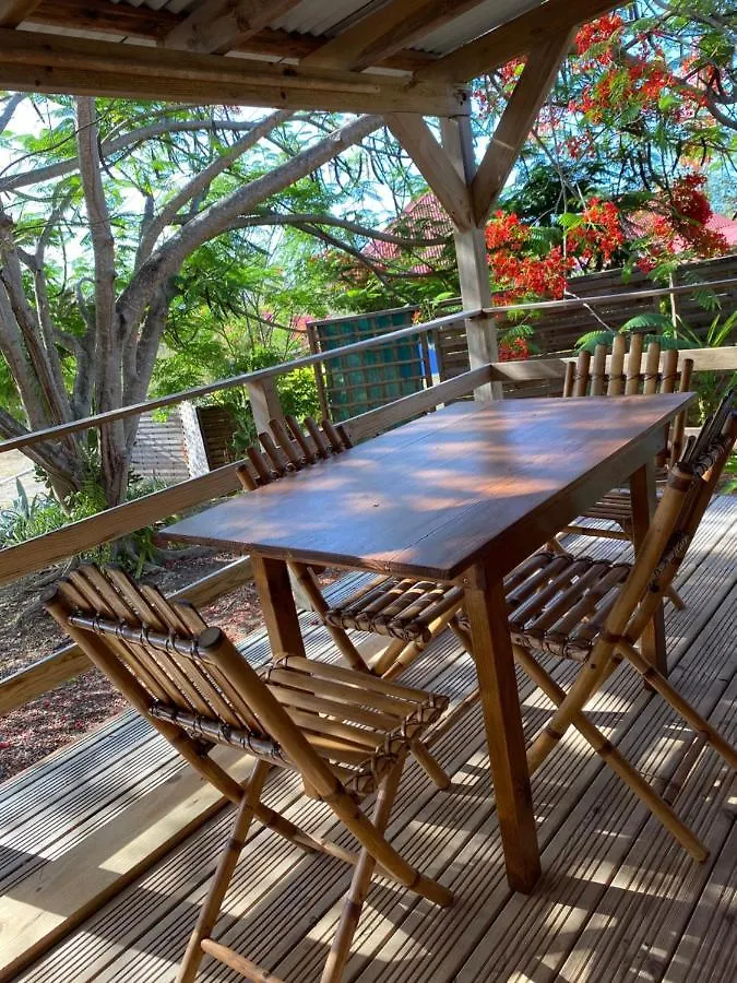 Bungalow De Charme , A Proximite De La Plage Apartment Cadet   Capesterre