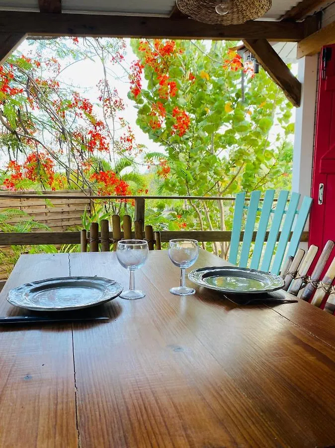 Bungalow De Charme , A Proximite De La Plage Apartment Cadet  0*, Capesterre